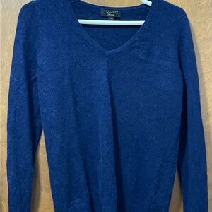 Charter Club V-Neck Sweater in Deep Blue, Large